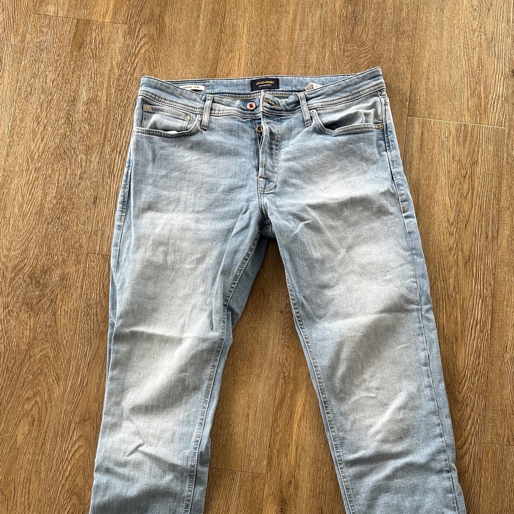 Jack & Jones Mike Tapered Jeans — 34x34 — Light Wash
